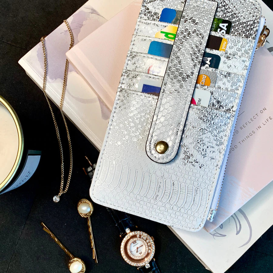 saige wallet styled