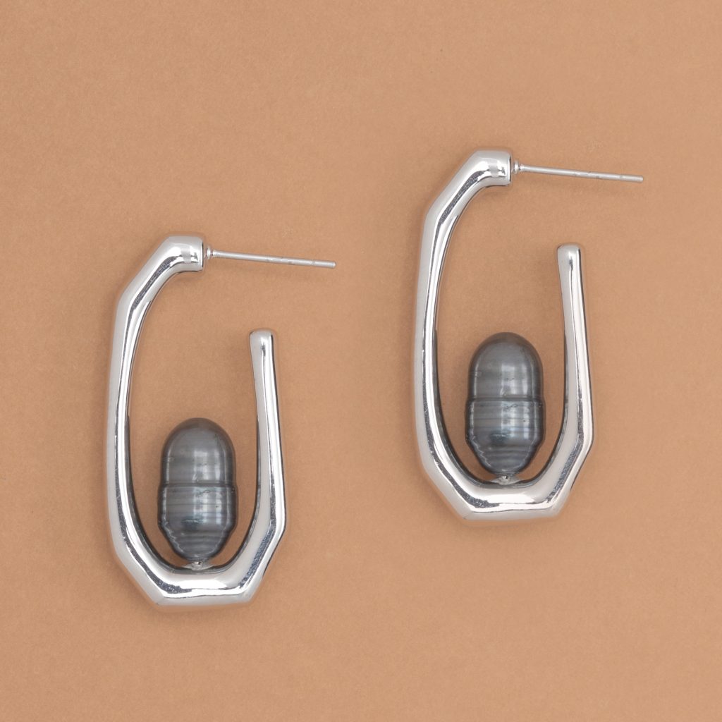 Modern Silver Hoop/Silver Pearl