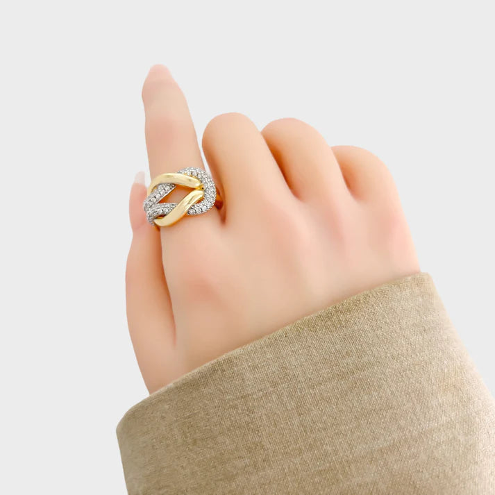 two tone knot ring on model
